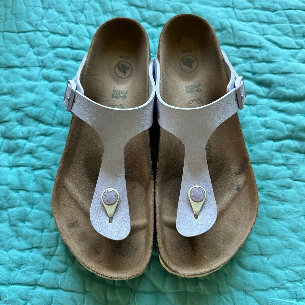 Lavender Birkenstock Gizeh women’s 39 / 8.5 vegan